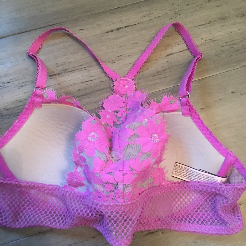 vs bra - Picture 4 of 5